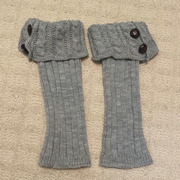 Girl’s Knit Leg Warmers - Picture 2 of 5